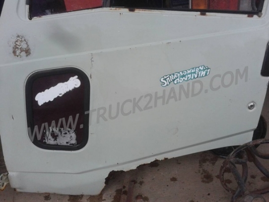 ขายยกชุด คอนโซลหน้า + พวงมาลัย + ประตูด้านซ้าย