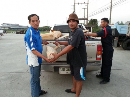 ขายยกชุด คอนโซลหน้า + พวงมาลัย + ประตูด้านซ้าย