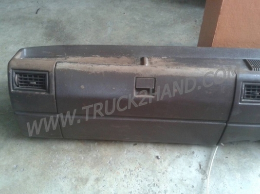 ขายยกชุด คอนโซลหน้า + พวงมาลัย + ประตูด้านซ้าย