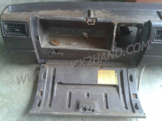 ขายยกชุด คอนโซลหน้า + พวงมาลัย + ประตูด้านซ้าย