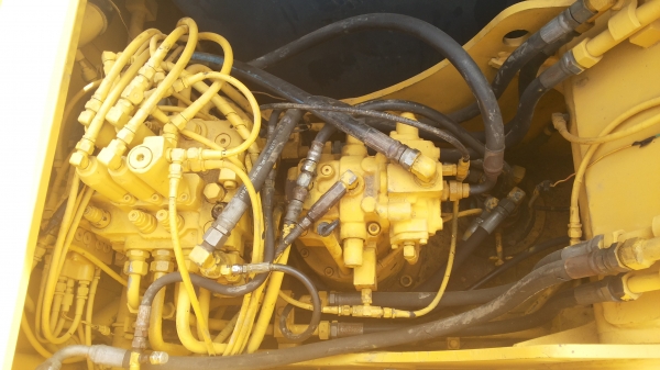 ขายด่วน รถแม็คโคร KOBELCO SK120 MARK /// มารค์ทีซีเรียสูงชั่วโม่งทำงานน้อย รถนอกนำเข้าไม่เคยใช้งานในเมืองไทยเลย