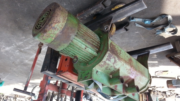 ขายเครน5ตัน60,000 บาท