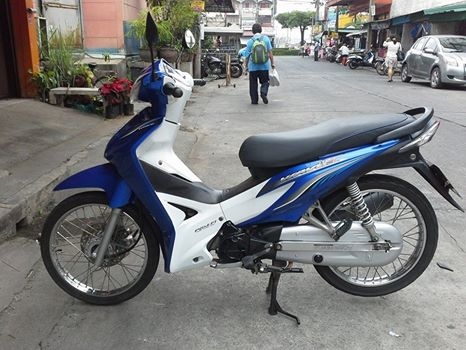 มีเล่ม เอกสารครบ ภาษี พรบ.ยังไม่หมด เอาไปโอนได้เลยWave 110i ปี 2012 สตาร์ทมือ รถเดิมๆ เครื่องแน่นๆ