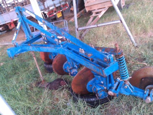 ผาน3TTสภาพ80\%พร้อมใช้สวยๆครับ ผาน3TTสภาพ80\%พร้อมใช้สวยๆครับ