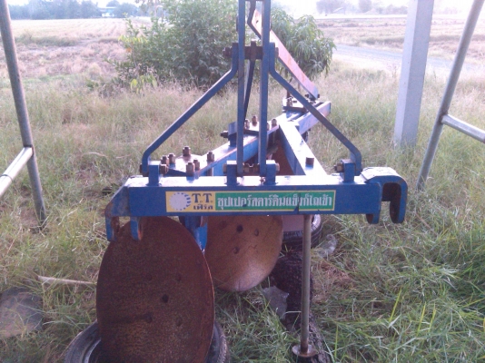 ขายแล้ว. ขอบคุณเสี่ยบุรีรัมย์ ครับ. ผาน3TTสภาพ80\%พร้อมใช้สวยๆครับ