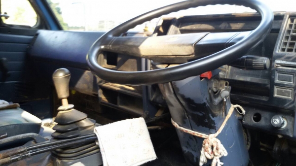 หกล้อ อีซูซุ NPR115รถห้าง เกียร์สั้น พ.เพาเวอร์ ล่างใหญ่ Fหน้าFหลัง คัสซีเดิมๆสวยจัดตลอดเส้น สภาพดีพร้อมใช้งาน*** จองแล้วโอนตางมัดจำเรียบร้อยแล้วแบบกลางอากาศ 100,000บ รอรับรถที่~อุบลได้เลยครับ