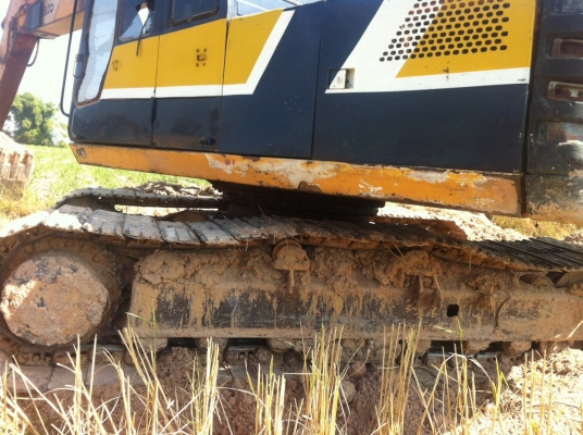 ฝากขายด่วนรถเเม็คโคร KOBLCO SK200มารค์ทูN2 รถสวยสภาพดีพร้อมใช้งานขายถูกเจ้าของขายเอง ฝากขายด่วนรถเเม็คโคร KOBLCO SK200มารค์ทูN2 รถสวยสภาพดีพร้อมใช้งานขายถูกเจ้าของขายเอง