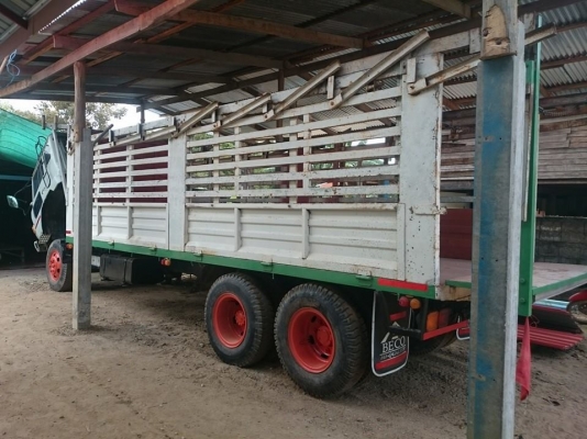 ขาย รถ 6 ล้อใหญ่