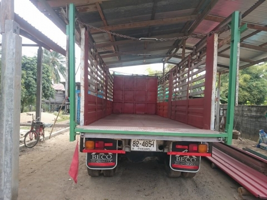 ขาย รถ 6 ล้อใหญ่