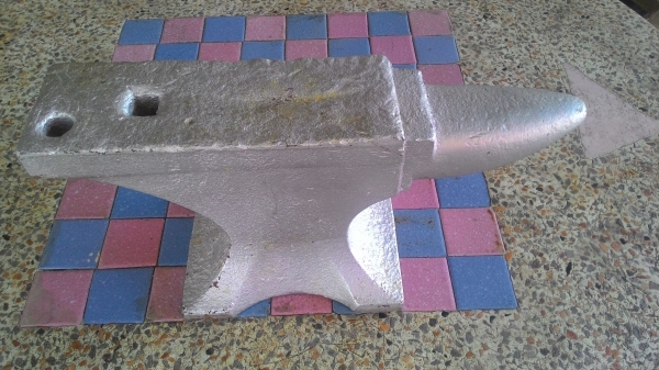 ขายทั่งตีเหล็กงานเก่าหนัก20กิโลกรัมยี่ห้อSTANDARD ขายทั่งตีเหล็กงานเก่าหนัก20กิโลกรัมยี่ห้อSTANDARD