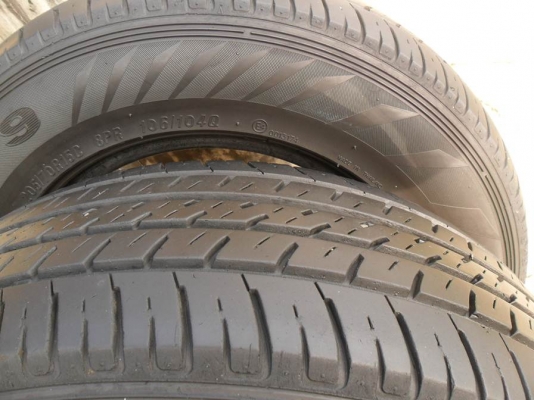 ยางรถกระบะ205-70 R15ดอกหนามาก(4เส้น1,900บ)