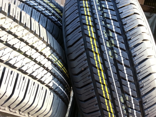 ขายยางใหม่ BS 265 x 65 x 17 HT ปี 15 ขายยางใหม่ BS 265 x 65 x 17 HT ปี 15