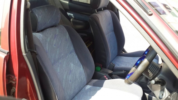 toyota corola ตูดเป็ด (ตอง1) ไม่เคยชนพร้อมใช้จัดไฟแนนซืได้