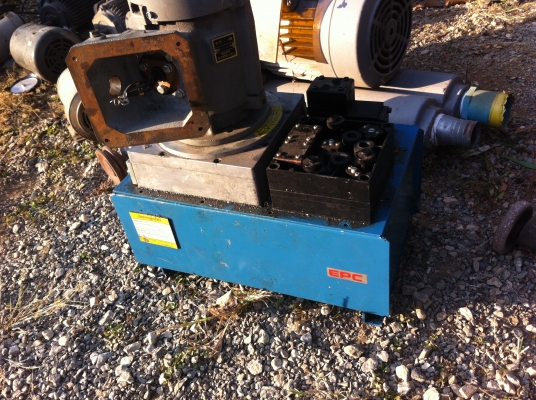 ชุดปั็มไฮดรอลิกพร้อมอ่างน้ำมันมอเตอร์ขับขนาด 400 W. HITASHI ชุดปั็มไฮดรอลิกพร้อมอ่างน้ำมันมอเตอร์ขับขนาด 400 W. HITASHI