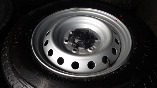 ขายล้อกะทะขอบ16 6รูพร้อมยางป้ายแดงชุดละ8500