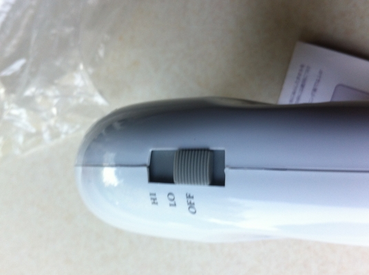 Beauty Slim เครื่องสั่นนวดด้วยความเร็วสูงแบบสองหัว ปรับสปีดความเร็วได้สองระดับ Beauty Slim เครื่องสั่นนวดด้วยความเร็วสูงแบบสองหัว ปรับสปีดความเร็วได้สองระดับ