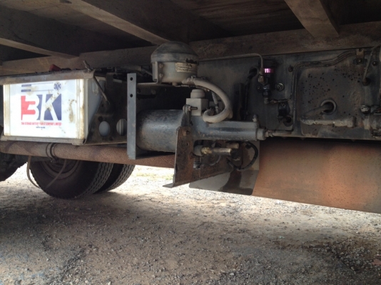 ขายรถบรรทุก 6 ล้อใหญ่ ยาว 5.5 เมตร Hino  FF3H