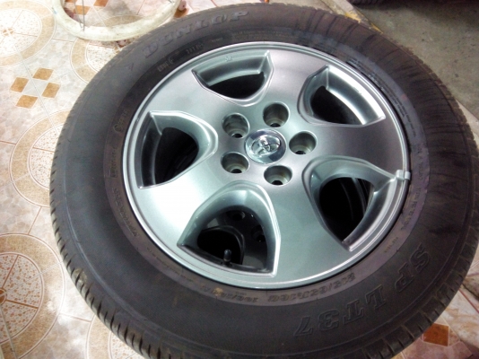 ขายแม็กป้ายแดงวีโก้ขอบ16ปี14 (แถมน็อต)