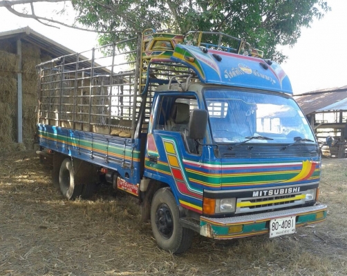 ขาย 6 ล้อ CANTER FE449 เครื่อง 4D35 120 แรงม้า คัสซีสวยใช้ได้ คอกแปปเหล็กพร้อมบรรทุก ทะเบียนเต็มพร้อมโอน ราคาต่อรองได้ครับ