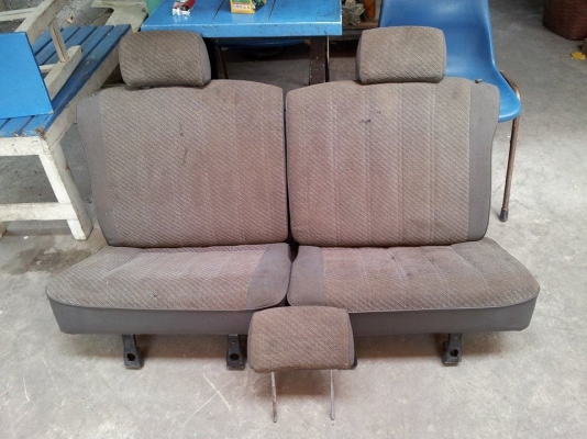 ชุดเบาะหลัง Hero 61/65 ผ้าเทา สวยไม่ขาด ฟองน้ำไม่ยุบ แยกชิ้นได้