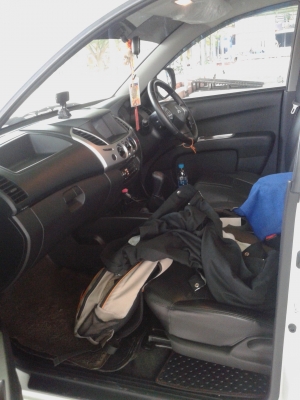 ขายดาวน์ไทรทัน พลัส 4 ประตู สีขาว ขายดาวน์ไทรทัน พลัส 4 ประตู สีขาว