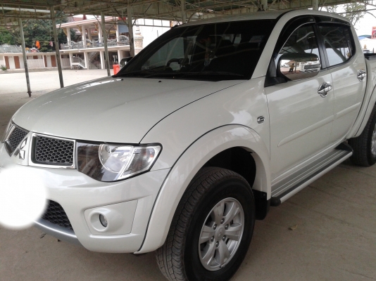ขายดาวน์ไทรทัน พลัส 4 ประตู สีขาว ขายดาวน์ไทรทัน พลัส 4 ประตู สีขาว