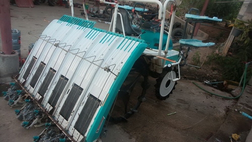 ขายรถดำนาคูโบต้า นั่งขับ 6 แถว