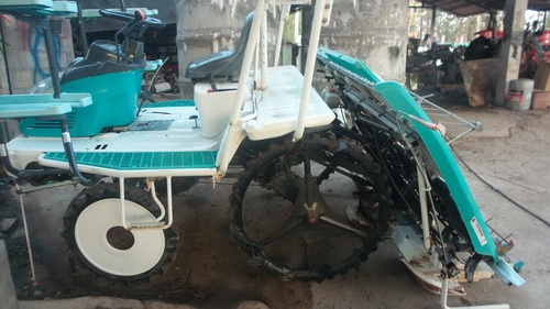 ขายรถดำนาคูโบต้า นั่งขับ 6 แถว