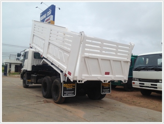 ขายไม่แพง HINO PROFIA เครื่อง P11C 320 แรงม้าใหม่ทั้งคันสภาพ 95\% รถสวยเหมือนใหม่ป้ายแดงไม่แพงพร้อมวิ่งพร้อมทะเบียนลดราคาก่อนปีใหม่