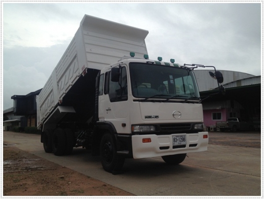 ขายไม่แพง HINO PROFIA เครื่อง P11C 320 แรงม้าใหม่ทั้งคันสภาพ 95\% รถสวยเหมือนใหม่ป้ายแดงไม่แพงพร้อมวิ่งพร้อมทะเบียนลดราคาก่อนปีใหม่