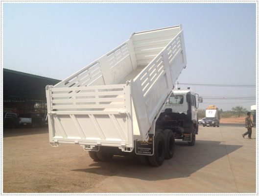 ขาย HINO PROFIA เครื่อง P11C 320 แรงม้ากระบะดั้มพ์ดิน ยาว 6.00 เมตร กว้าง 2.50 เมตร สูง 1.50 เมตร รถใหม่ทั้งคัน สภาพสวยพร้อมวิ่ง ราคาลดรับปีใหม่