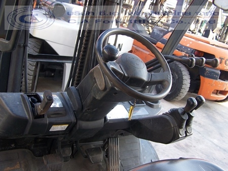 ขายรถ โฟล์คลิฟท์ TOYOTA รุ่น 8-FD35J