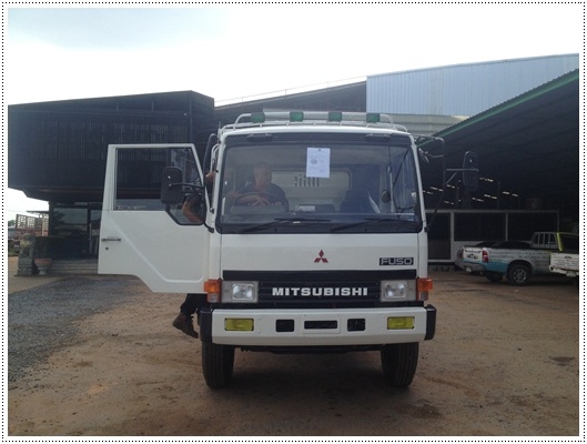 ขายครับ FUSO เครื่อง 185 แรงม้ากระบะดั้มพ์ดิน ยาว 3.80 เมตร กว้าง 2.20 เมตร ยาง 900 ขอบ 20 นิ้วพร้อมใช้ทำใหม่ทั้งคัน