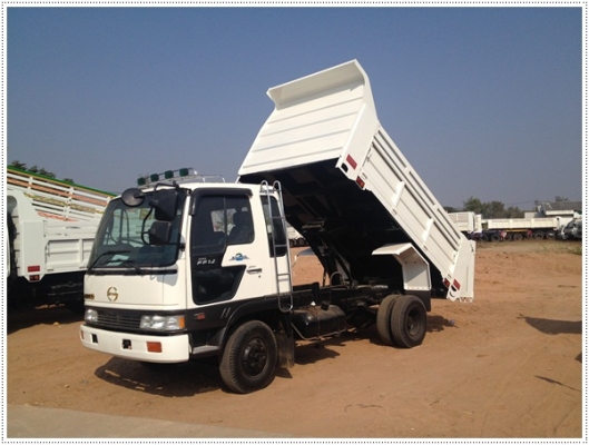 ขาย HINO สิงห์ไฮเทค เครื่อง HO7C  185 แรงม้าระบบน้ำมัน กระบะดั้มพ์ดิน ยาว 3.80 เมตร กระบอกดั้มพ์ 4 ตัน เครื่องดีคัชซีสวย ราคาไม่แพงแน่นอน ลดราคาต้อนรับปีใหม่