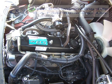 ขายรถ โฟล์คลิฟท์ TOYOTA รุ่น 8-FG15