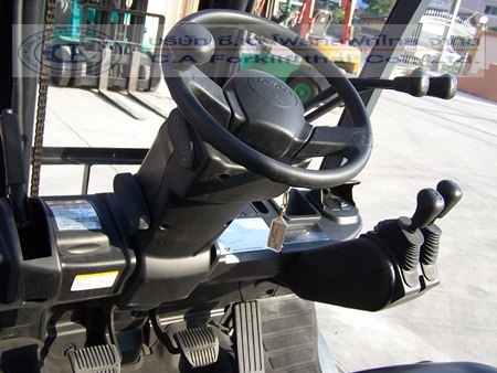 ขายรถ โฟล์คลิฟท์ TOYOTA รุ่น 8-FG15