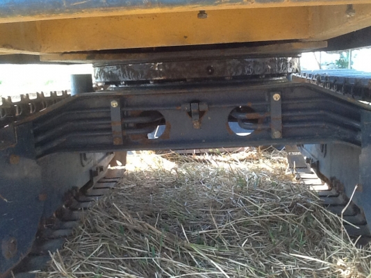 Komutsu pc10-3 นำเข้าจากญี่ปุ่นไม่เคยใช้ในไทย Komutsu pc10-3 นำเข้าจากญี่ปุ่นไม่เคยใช้ในไทย