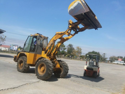 ขายรถตัก สภาพดี