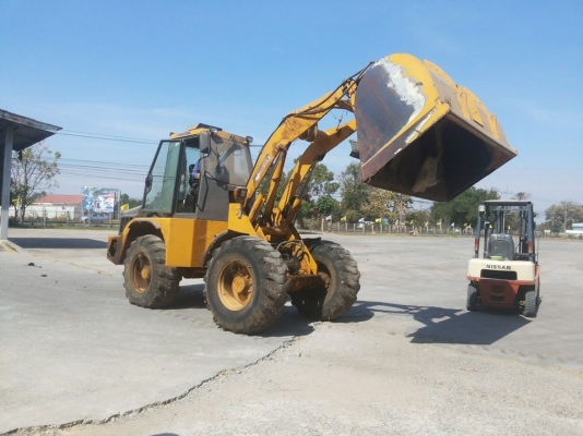 ขายรถตัก สภาพดี