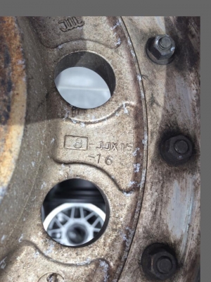 ล้อหยดน้ำ ENKEI HR385 15 หน้า8 หลัง9 ุ6/139.7 ออฟลึกมาก ประมูลจากญี่ปุ่นครับ