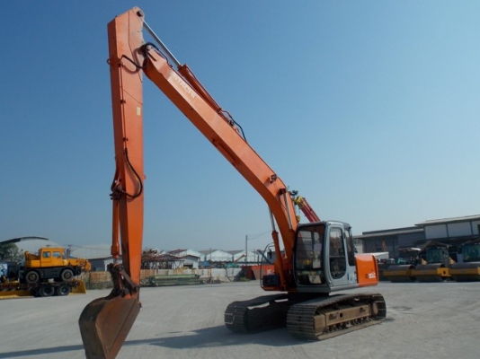 มาแล้วบูมยาว 15 เมตร HITACHI EX150LC-5