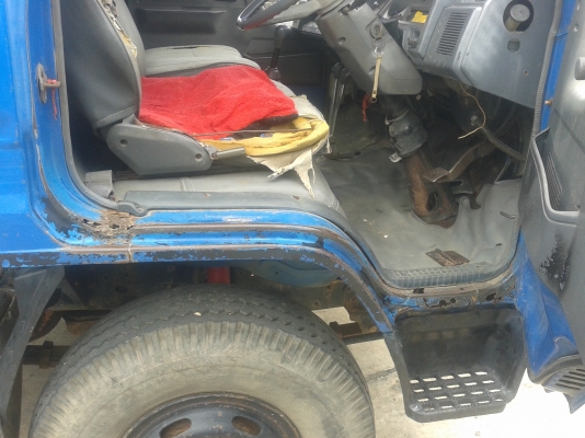 รถบรรทุก 6 ล้อดัมพ์ ยี่ห้อ TOYOTA  DYNA 350    115  แรงม้า..สามารถชมสภาพรถและทดลองขับได้และราคายังสามารถต่อรองได้อีกครับ