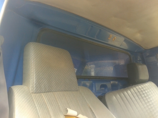 รถบรรทุก 6 ล้อดัมพ์ ยี่ห้อ TOYOTA  DYNA 350    115  แรงม้า..สามารถชมสภาพรถและทดลองขับได้และราคายังสามารถต่อรองได้อีกครับ