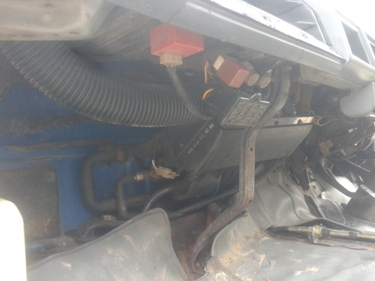 รถบรรทุก 6 ล้อดัมพ์ ยี่ห้อ TOYOTA  DYNA 350    115  แรงม้า..สามารถชมสภาพรถและทดลองขับได้และราคายังสามารถต่อรองได้อีกครับ