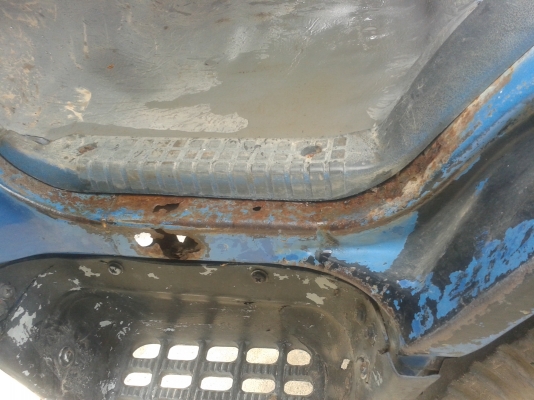 รถบรรทุก 6 ล้อดัมพ์ ยี่ห้อ TOYOTA  DYNA 350    115  แรงม้า..สามารถชมสภาพรถและทดลองขับได้และราคายังสามารถต่อรองได้อีกครับ