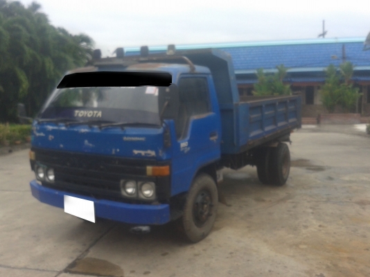รถบรรทุก 6 ล้อดัมพ์ ยี่ห้อ TOYOTA  DYNA 350    115  แรงม้า..สามารถชมสภาพรถและทดลองขับได้และราคายังสามารถต่อรองได้อีกครับ