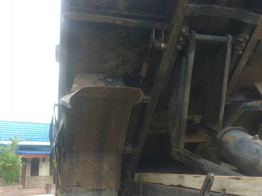 รถบรรทุก 6 ล้อดัมพ์ ยี่ห้อ TOYOTA  DYNA 350    115  แรงม้า..สามารถชมสภาพรถและทดลองขับได้และราคายังสามารถต่อรองได้อีกครับ