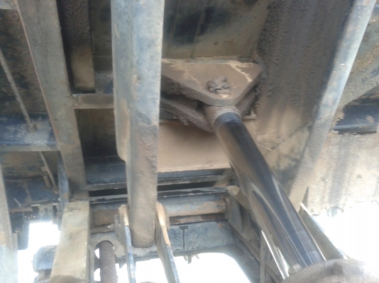 รถบรรทุก 6 ล้อดัมพ์ ยี่ห้อ TOYOTA  DYNA 350    115  แรงม้า..สามารถชมสภาพรถและทดลองขับได้และราคายังสามารถต่อรองได้อีกครับ