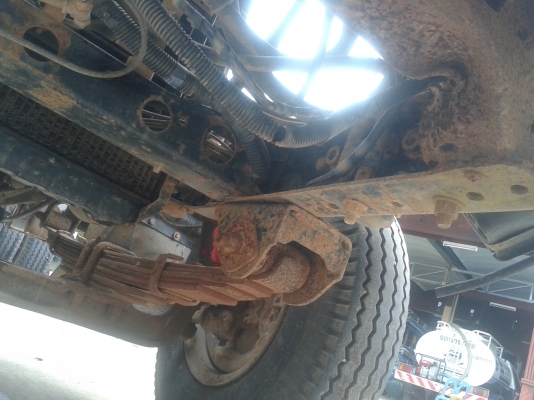 รถบรรทุก 6 ล้อดัมพ์ ยี่ห้อ TOYOTA  DYNA 350    115  แรงม้า..สามารถชมสภาพรถและทดลองขับได้และราคายังสามารถต่อรองได้อีกครับ