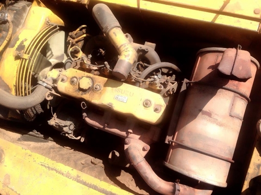 **739,000 บ.ต่อรอง**ขายแบคโฮ KOBELCO MARK-3 SK100 Yutani แท้ S.No.YW-0523 เครื่องเดิม ปั้มเดิม ไฟฟ้าครับ เครื่องดีแน่น ปั้มดีแรง ทำงานดีคล่องตัว ไม่โหลด บูมอาร์มสวยไม่มีปะ บุ้งกี๋หนา เอวดีแน่น ไม่แตกไม่ร้าว ช่วงล่าง80\% โซ่ดีหนา แทร็กครบ เฟรมหนาไม่ผุ โรลเล